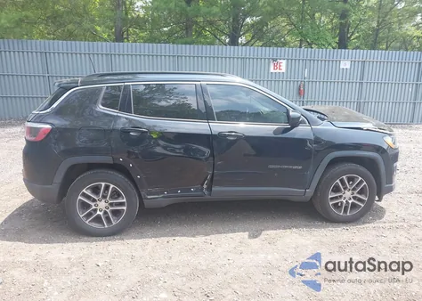 2018 Jeep Compass Latitude 4X4 from USA, damaged, VIN 3C4NJDBB8JT455854